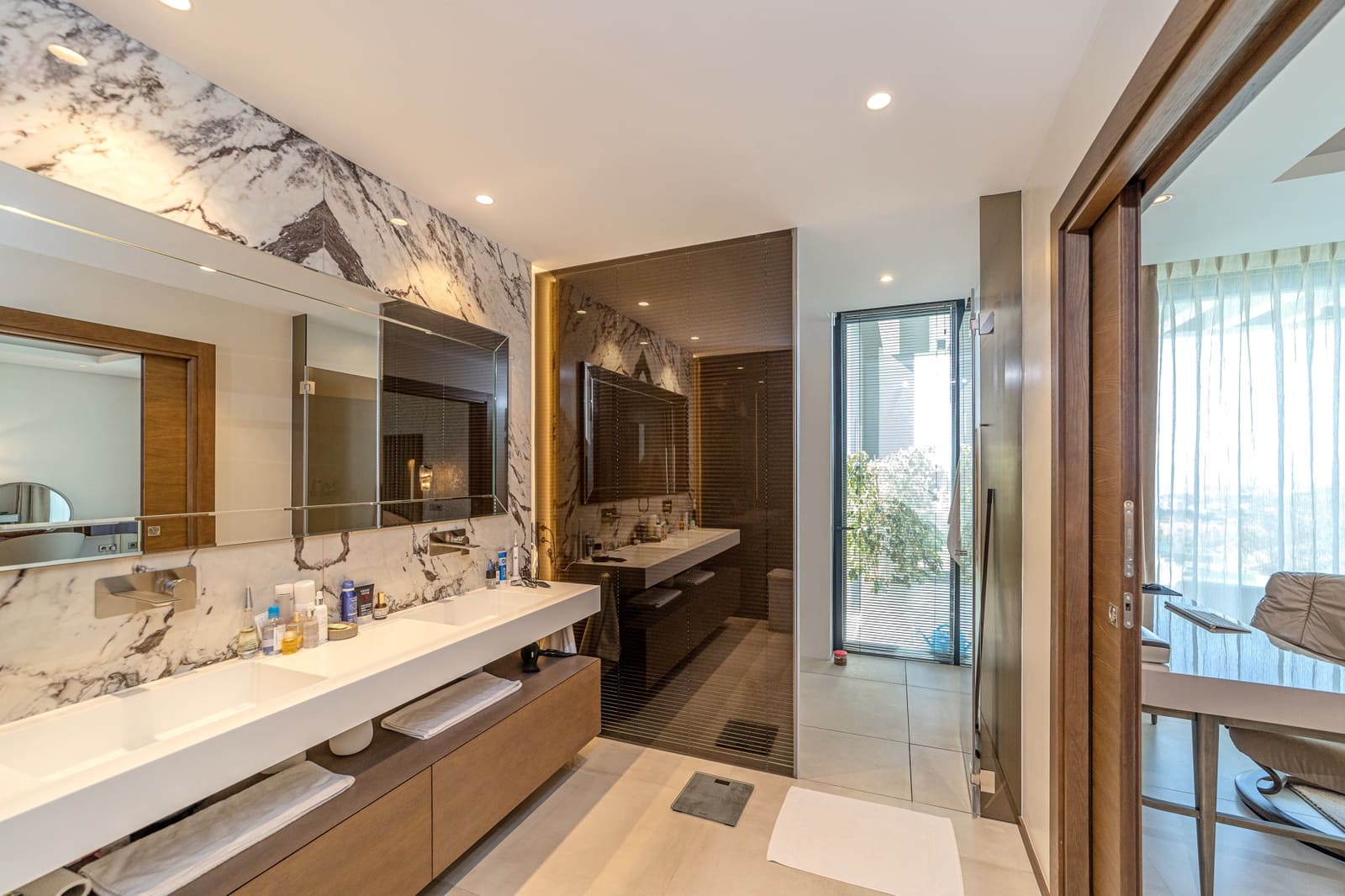 6 bedroom Villa for sale in Los Arqueros with pool garage - € 5,800,000 (Ref: 9219871)