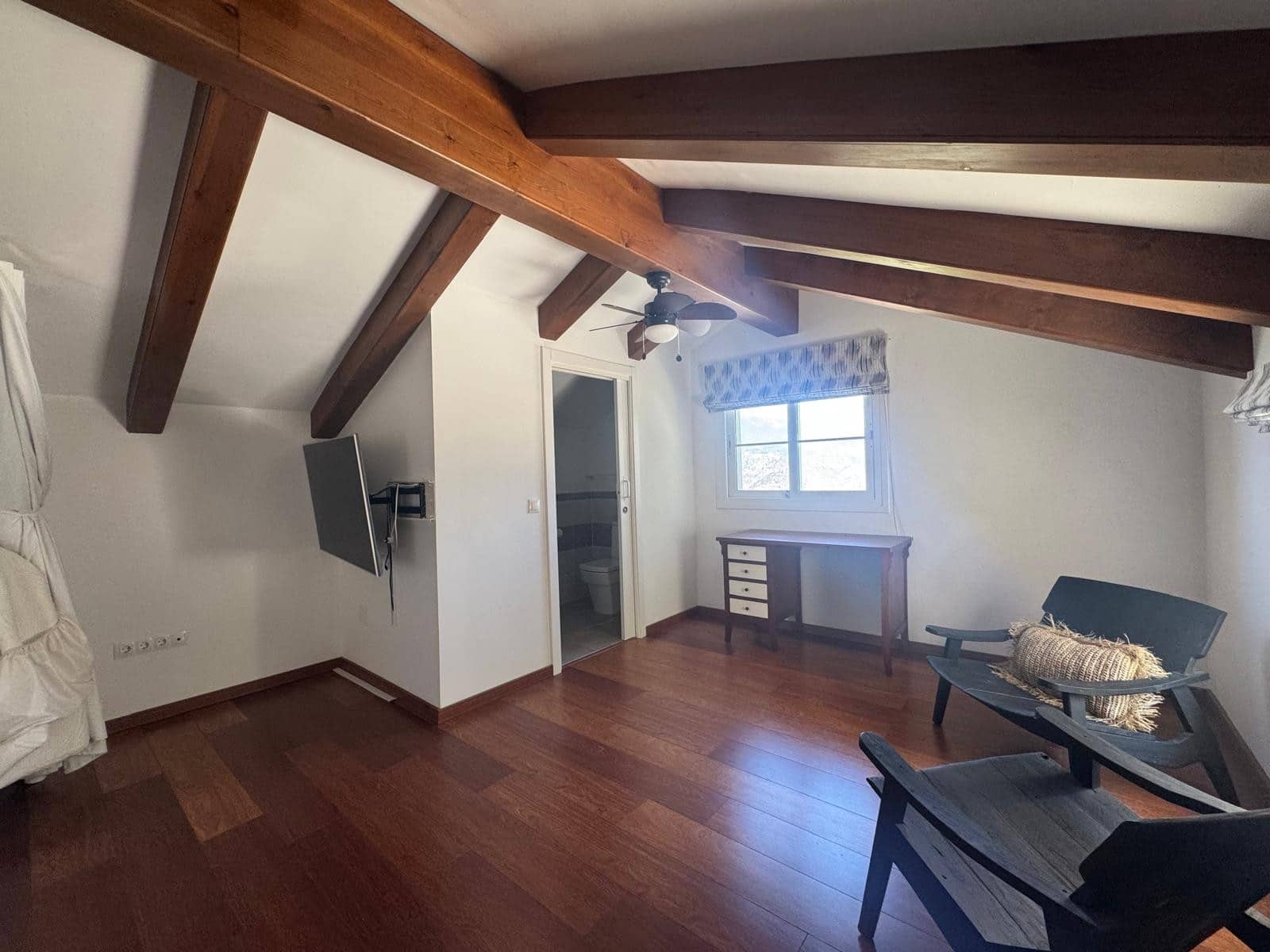 3 soverom Villa til salgs i Istan med svømmebasseng garasje - € 1 595 000 (Ref: 9219877)