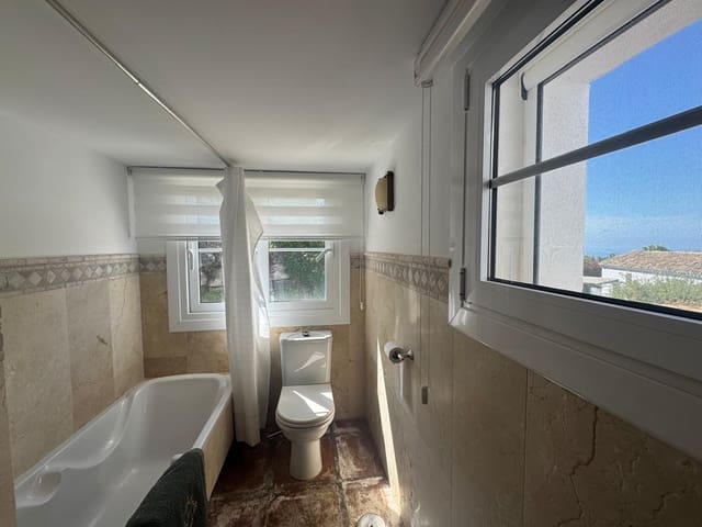 3 soverom Villa til salgs i Istán med svømmebasseng garasje - € 1 595 000 (Ref: 9219877)