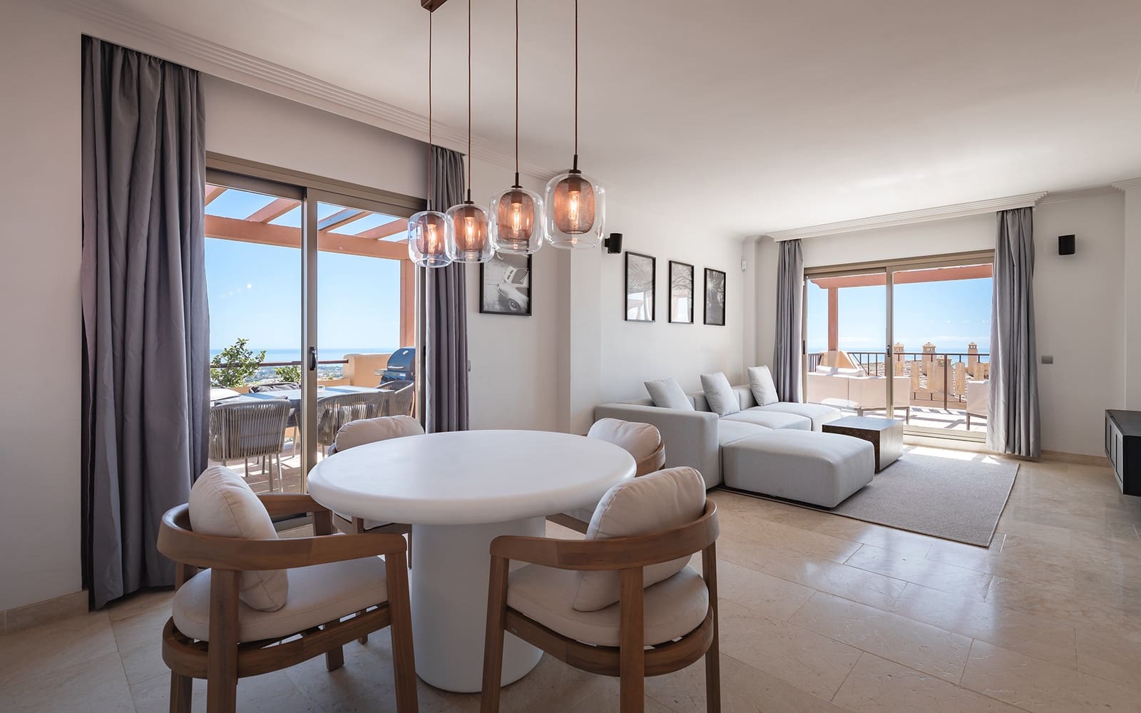 3 bedroom Penthouse for sale in Benahavis with pool garage - € 795,000 (Ref: 9219878)