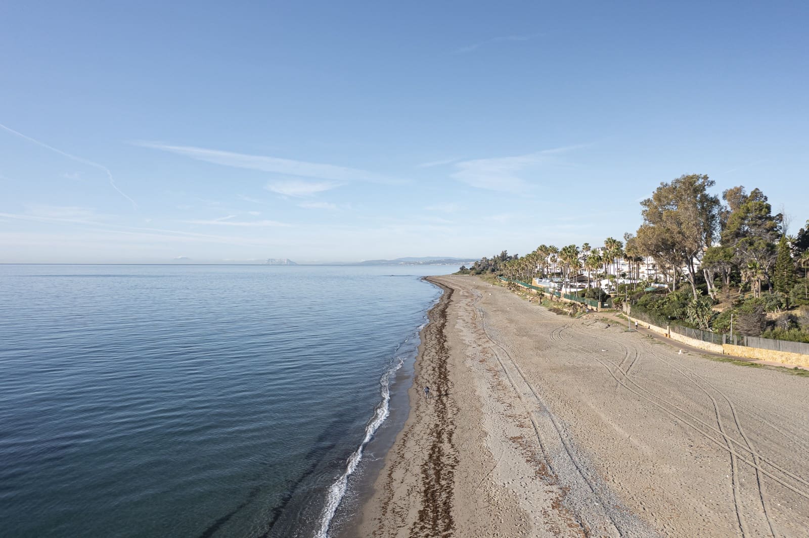 3 bedroom Apartment for sale in Estepona with pool garage - € 1,995,000 (Ref: 9219880)