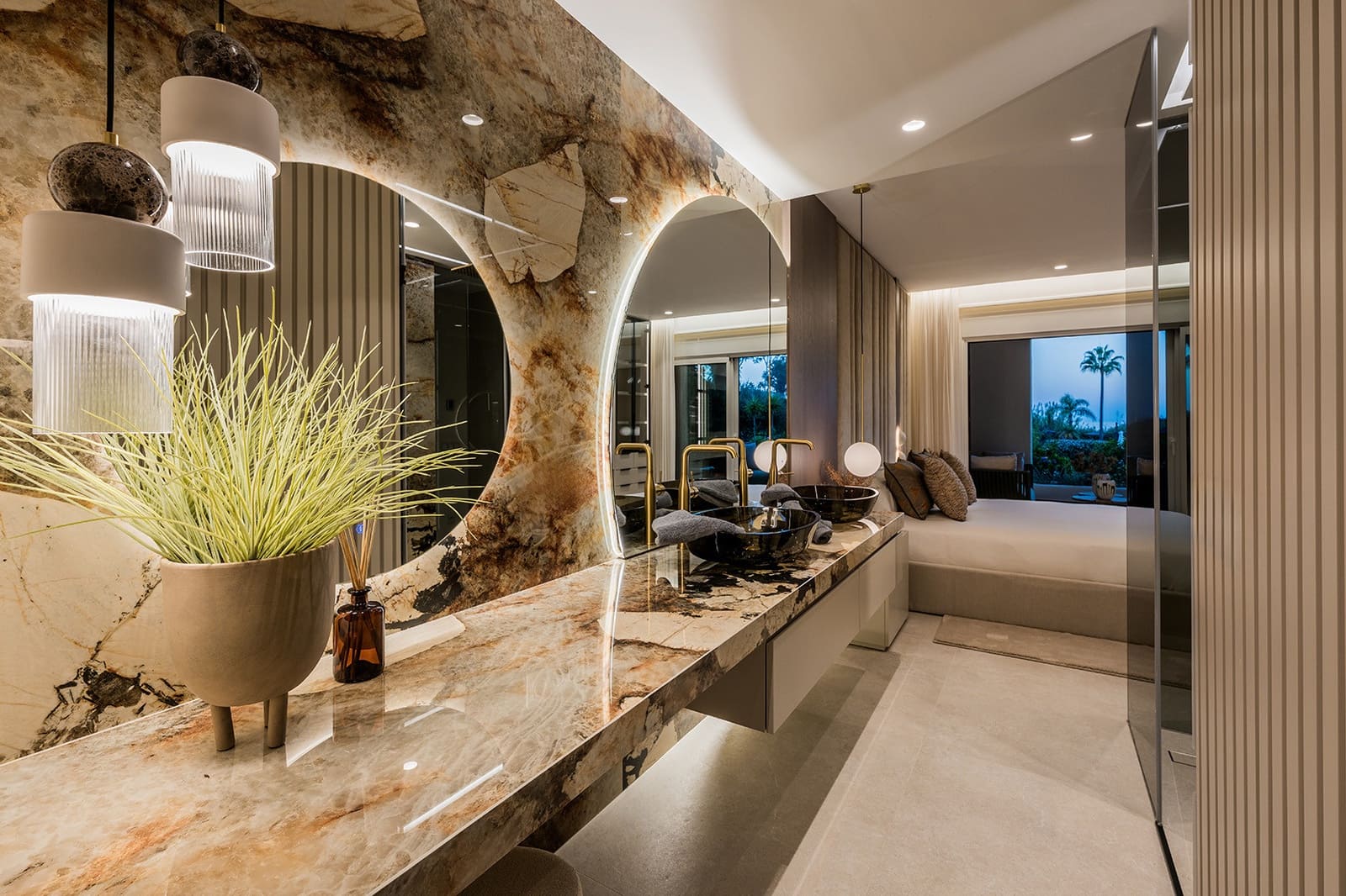 3 bedroom Apartment for sale in Estepona with pool garage - € 1,995,000 (Ref: 9219880)