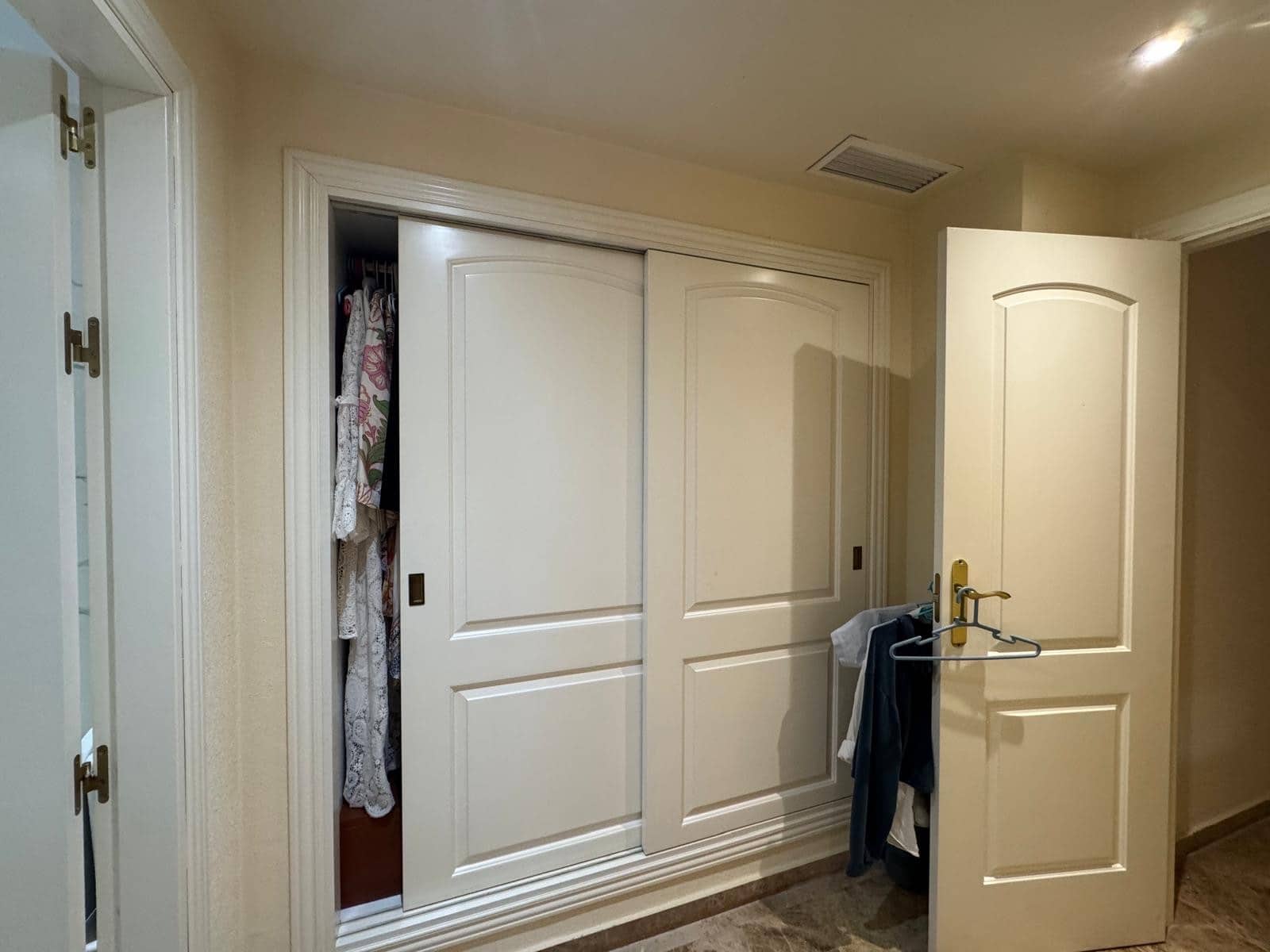 3 soverom Leilighet til salgs i San Pedro de Alcantara med svømmebasseng garasje - € 570 000 (Ref: 9239806)