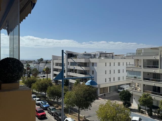 3 soverom Leilighet til salgs i Nueva Alcántara, Marbella med svømmebasseng garasje - € 570 000 (Ref: 9239806)