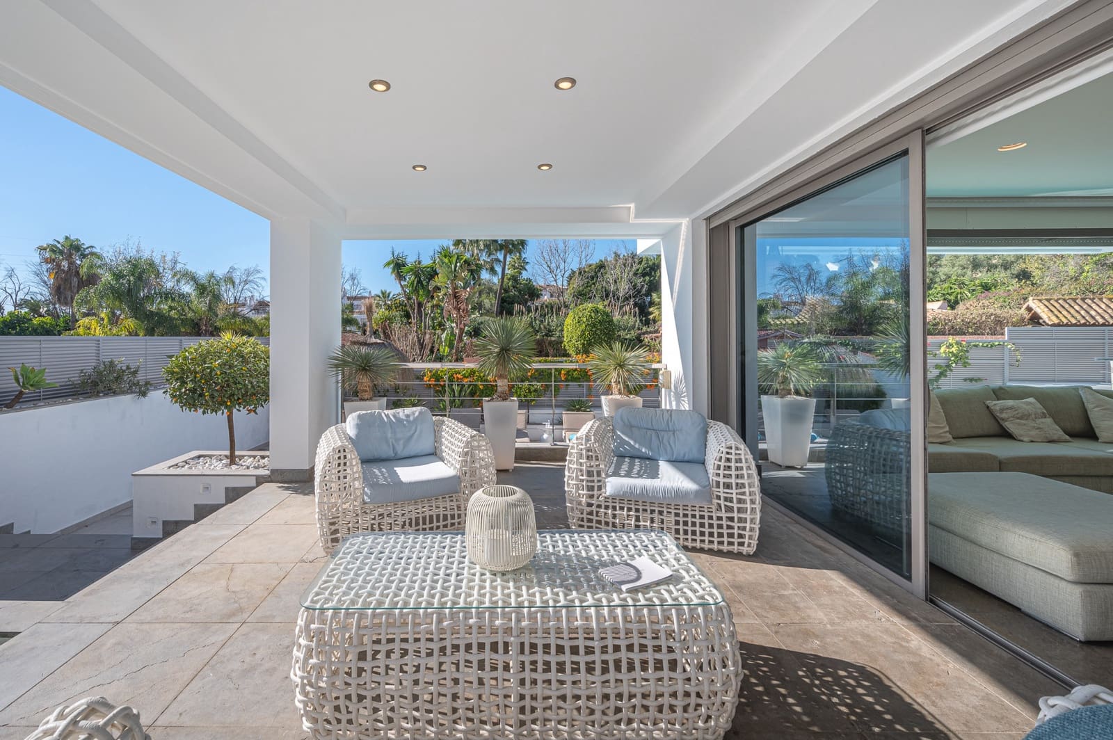 4 soveværelse Villa til salg i Marbella med swimmingpool garage - € 2.450.000 (Ref: 9239809)