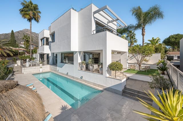 4 Zimmer Villa zu verkaufen in Nagüeles Alto, Marbella mit Pool Garage - 2.450.000 € (Ref: 9239809)