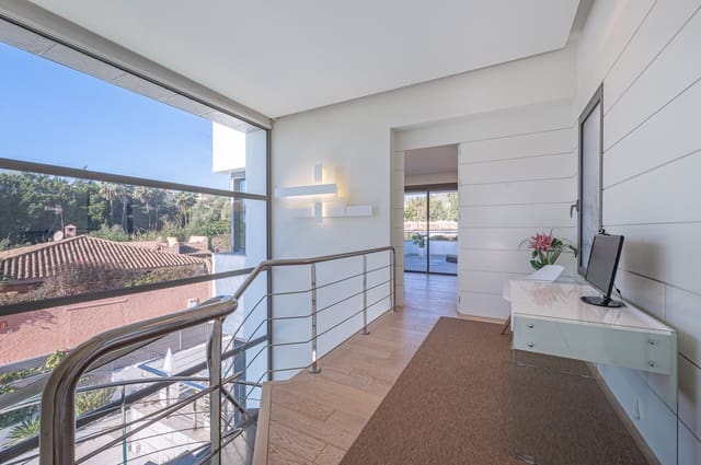 4 Zimmer Villa zu verkaufen in Nagüeles Alto, Marbella mit Pool Garage - 2.450.000 € (Ref: 9239809)
