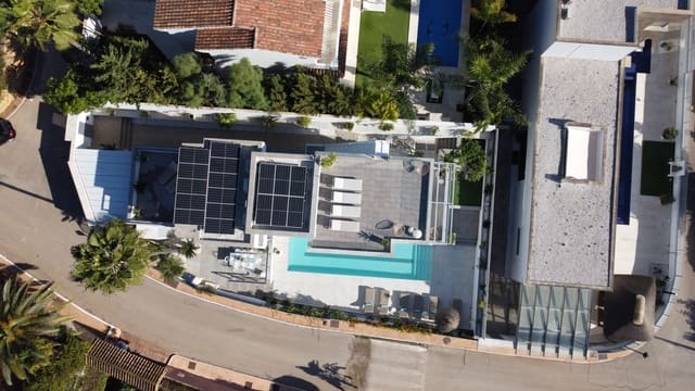4 Zimmer Villa zu verkaufen in Nagüeles Alto, Marbella mit Pool Garage - 2.450.000 € (Ref: 9239809)