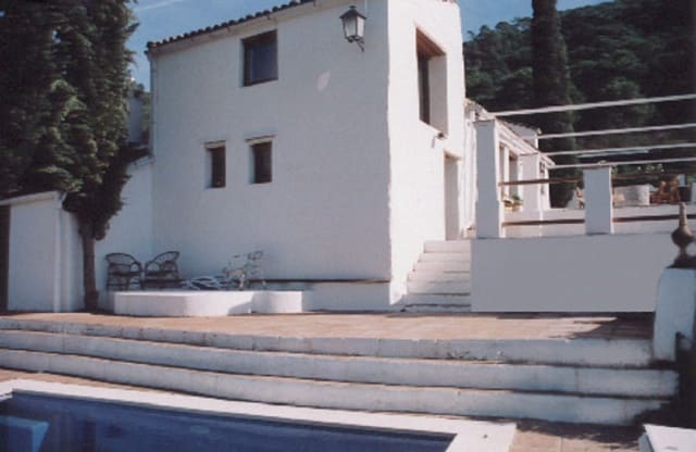 Building Plot for sale in El Velerín, Estepona - € 8,000,000 (Ref: 9239811)