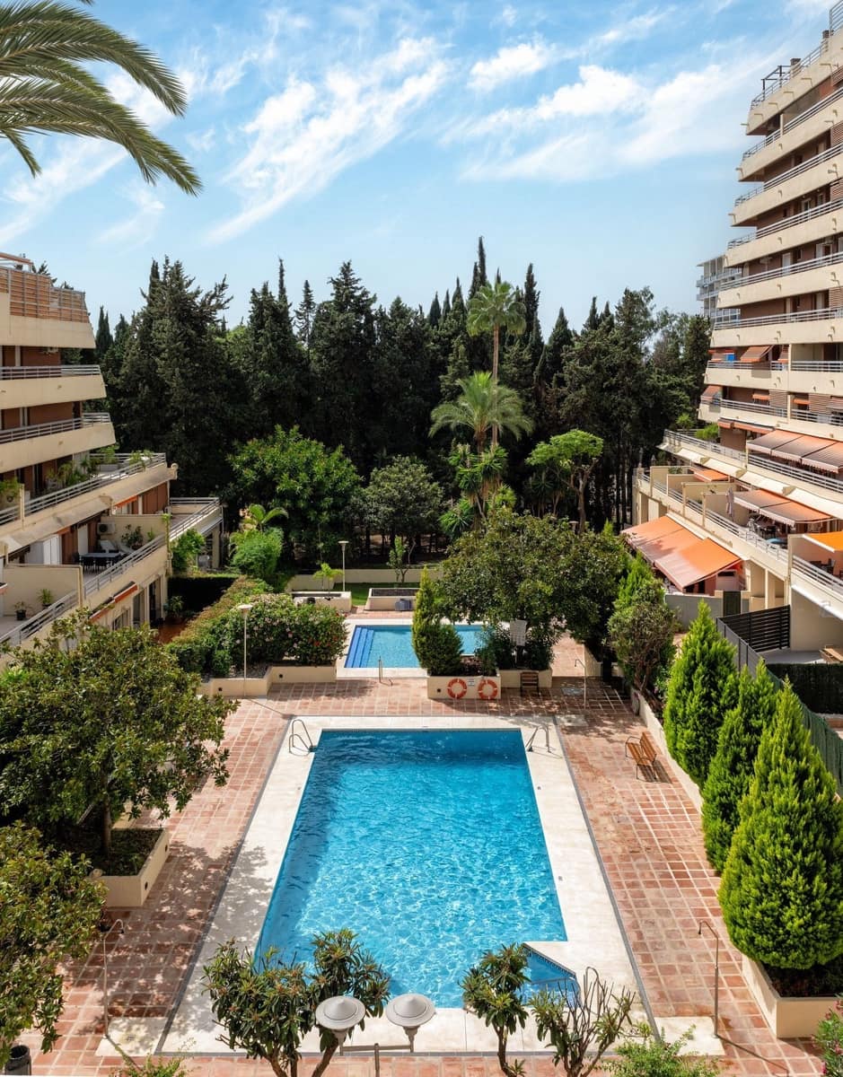 3 soveværelse Penthouse til salg i Marbella med swimmingpool garage - € 2.275.000 (Ref: 9239812)