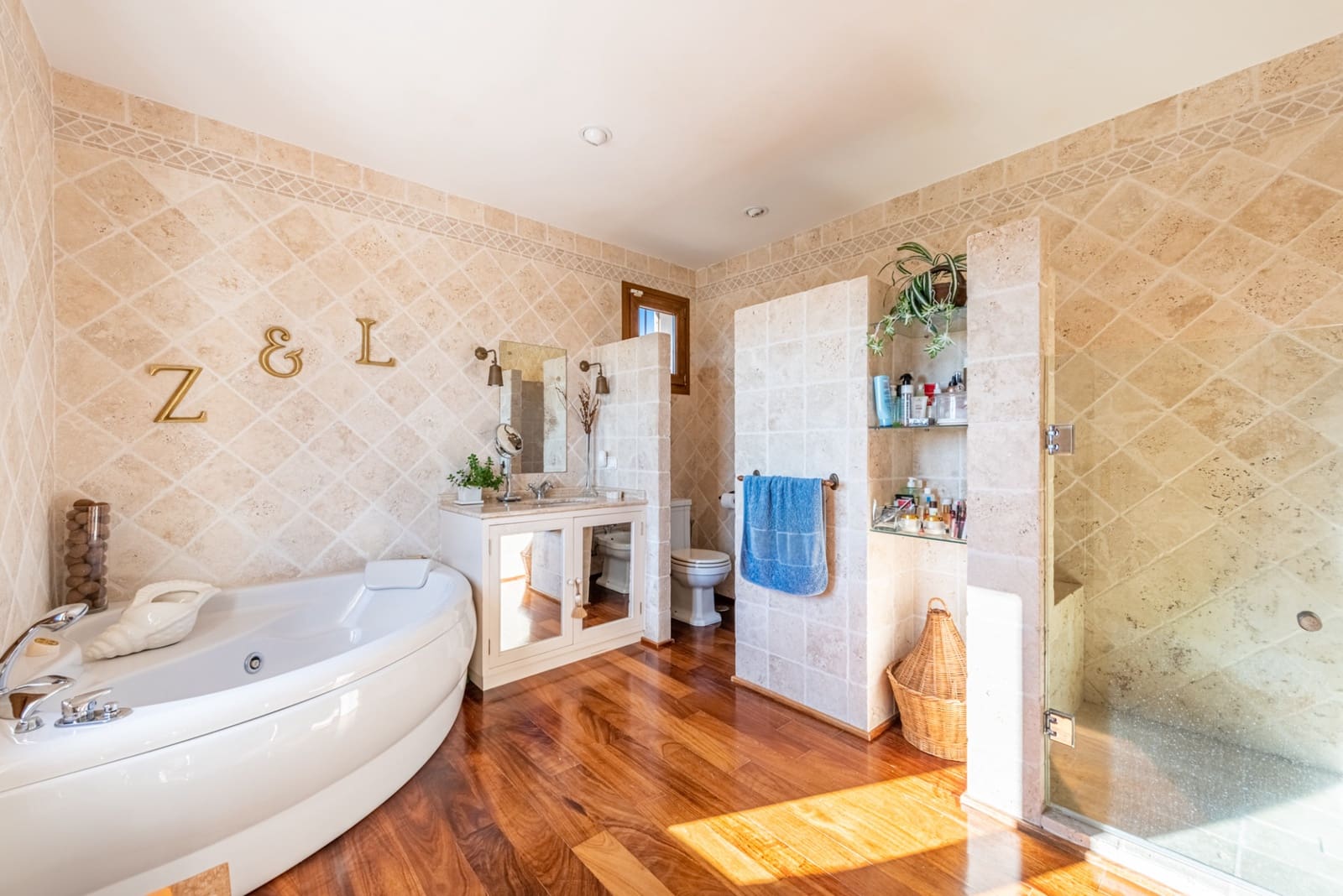 5 soverom Villa til salgs i Los Flamingos med svømmebasseng garasje - € 2 650 000 (Ref: 9239814)