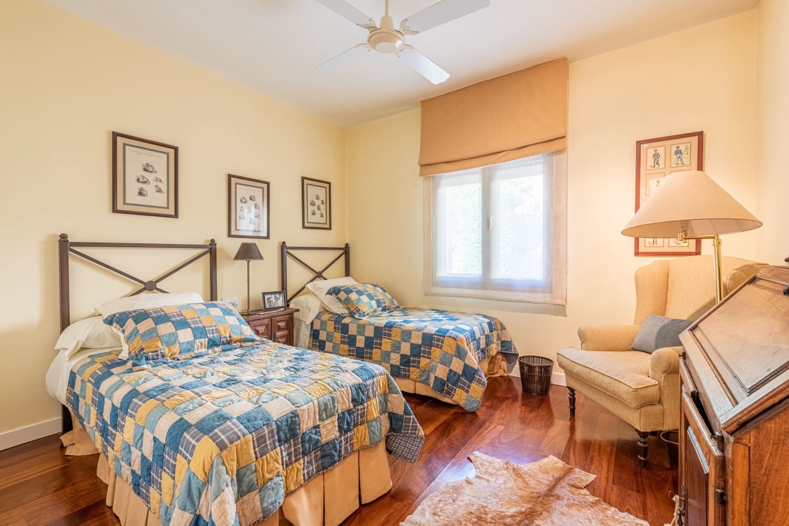 5 soverom Villa til salgs i Los Flamingos med svømmebasseng garasje - € 2 650 000 (Ref: 9239814)