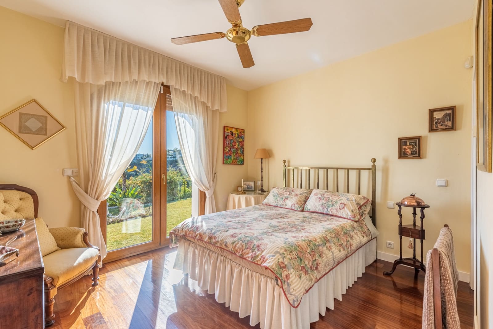 5 soverom Villa til salgs i Los Flamingos med svømmebasseng garasje - € 2 650 000 (Ref: 9239814)