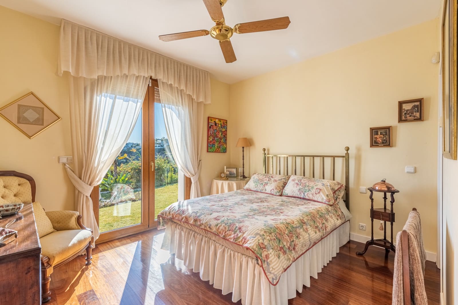 5 bedroom Villa for sale in Los Flamingos with pool garage - € 2,650,000 (Ref: 9239814)