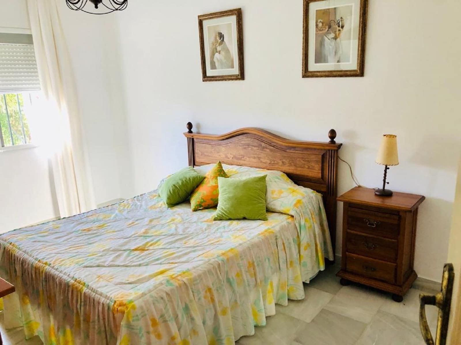 6 soveværelse Finca/Landehus til salg i Estepona med swimmingpool garage - € 725.000 (Ref: 9239816)