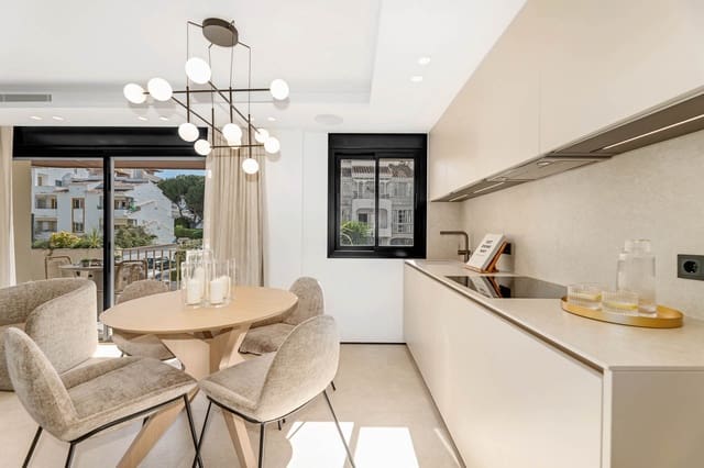 2 soverom Leilighet til salgs i Nueva Andalucía Centro, Marbella med svømmebasseng garasje - € 749 000 (Ref: 9239817)