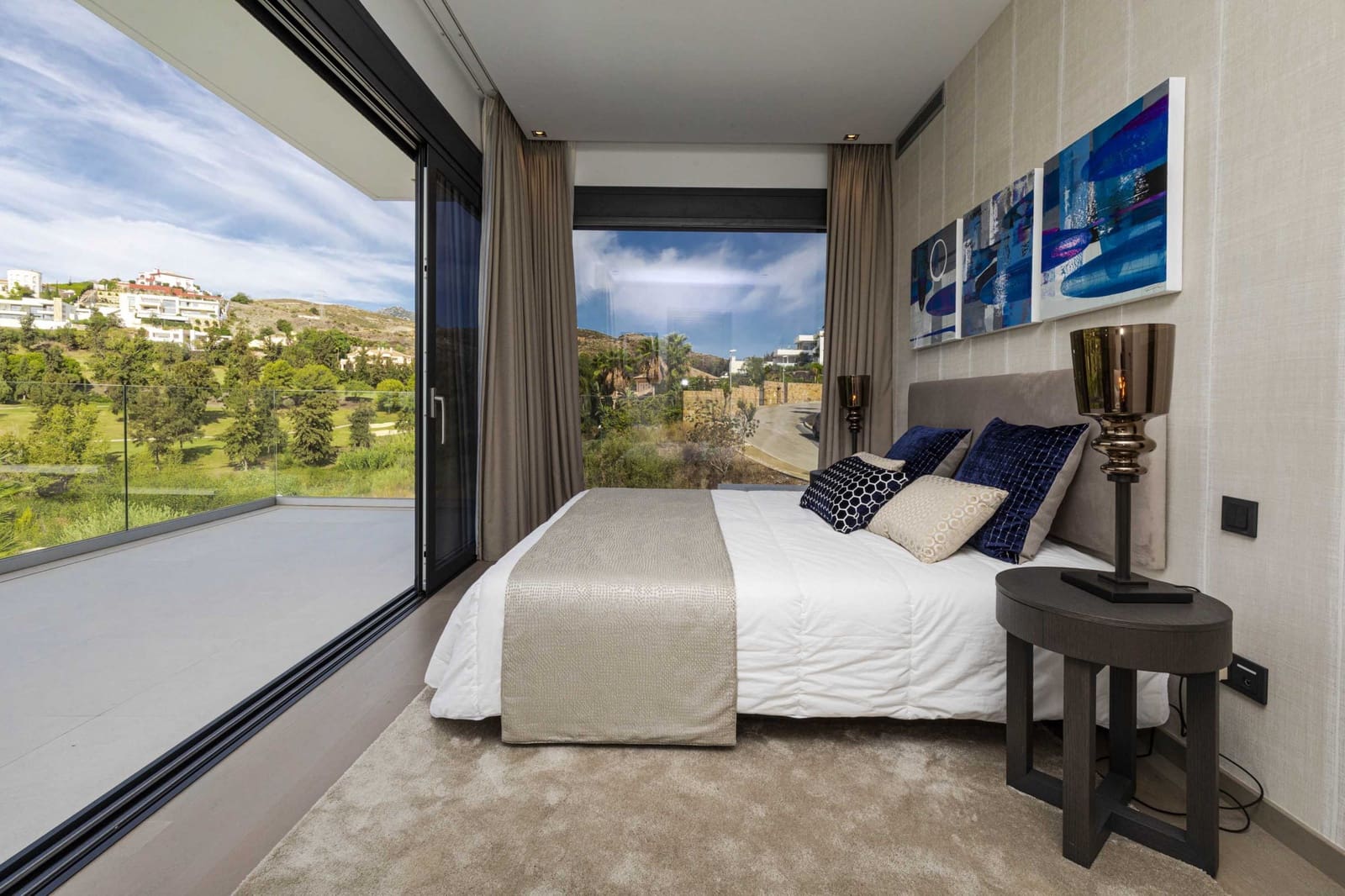 5 soverom Villa til salgs i Benahavis med svømmebasseng garasje - € 2 690 000 (Ref: 9239821)