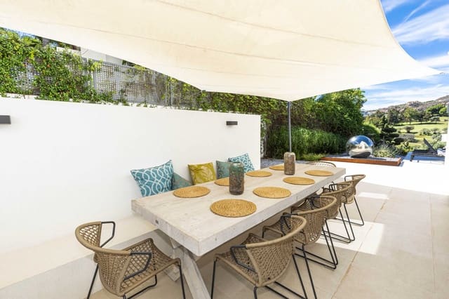 5 soveværelse Villa til salg i El Paraíso, Benahavís med swimmingpool garage - € 2.690.000 (Ref: 9239821)