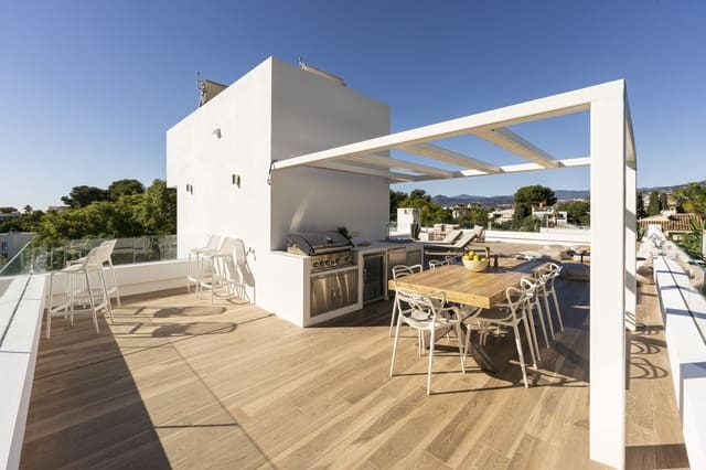 6 chambre Villa/Maison à vendre à Nueva Andalucia, Marbella avec piscine garage - 2 190 000 € (Ref: 9239823)