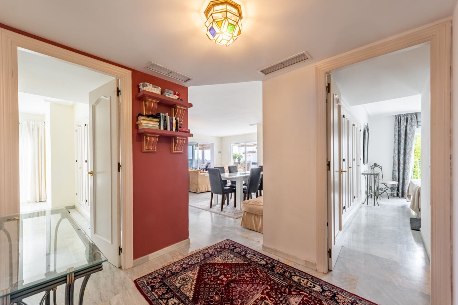 2 bedroom Apartment for sale in Bel-Air with pool garage - € 395,000 (Ref: 9264260)