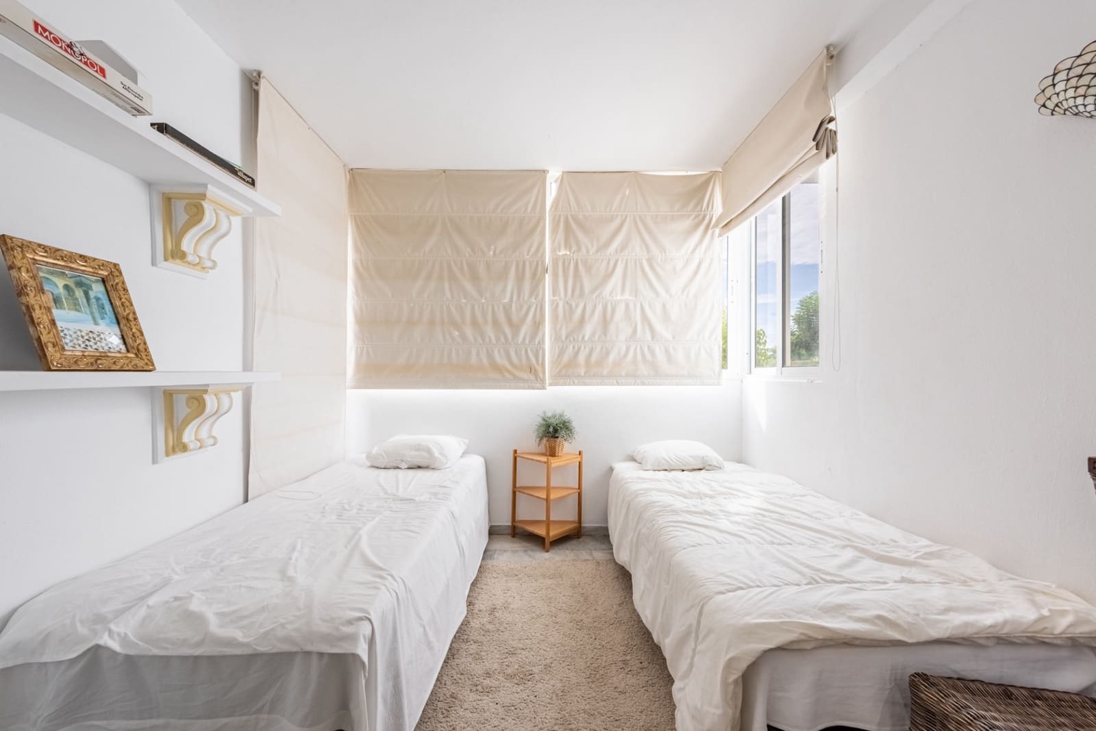 2 bedroom Apartment for sale in Bel-Air with pool garage - € 395,000 (Ref: 9264260)