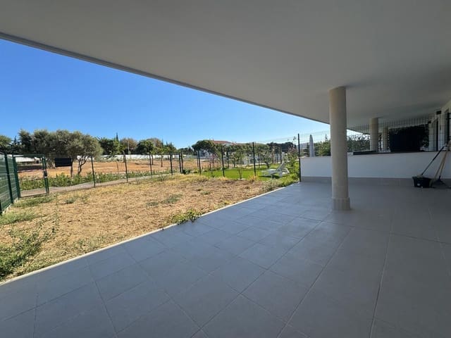 2 soverom Leilighet til salgs i La Concha - Resina Golf, Estepona med svømmebasseng garasje - € 450 000 (Ref: 9269324)