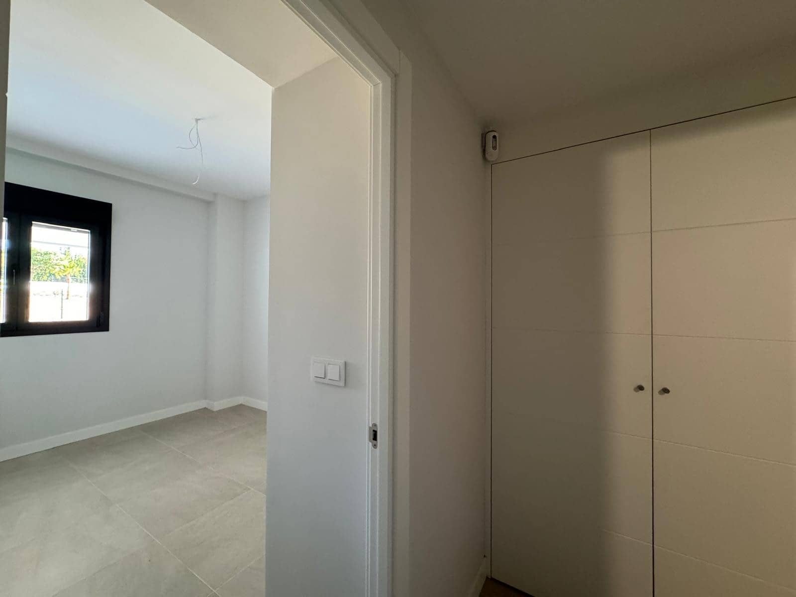 2 bedroom Apartment for sale in Estepona with pool garage - € 450,000 (Ref: 9269324)
