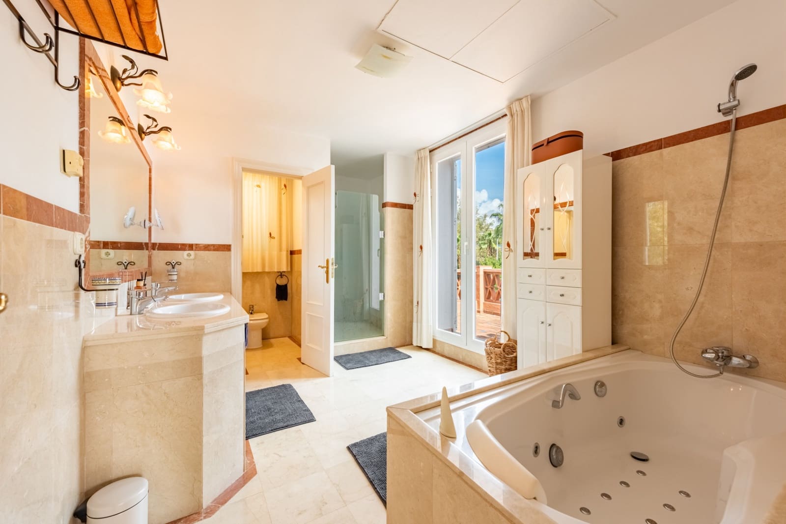 5 sovrum Semi-fristående Villa till salu i Casares med pool garage - 1 975 000 € (Ref: 9281186)