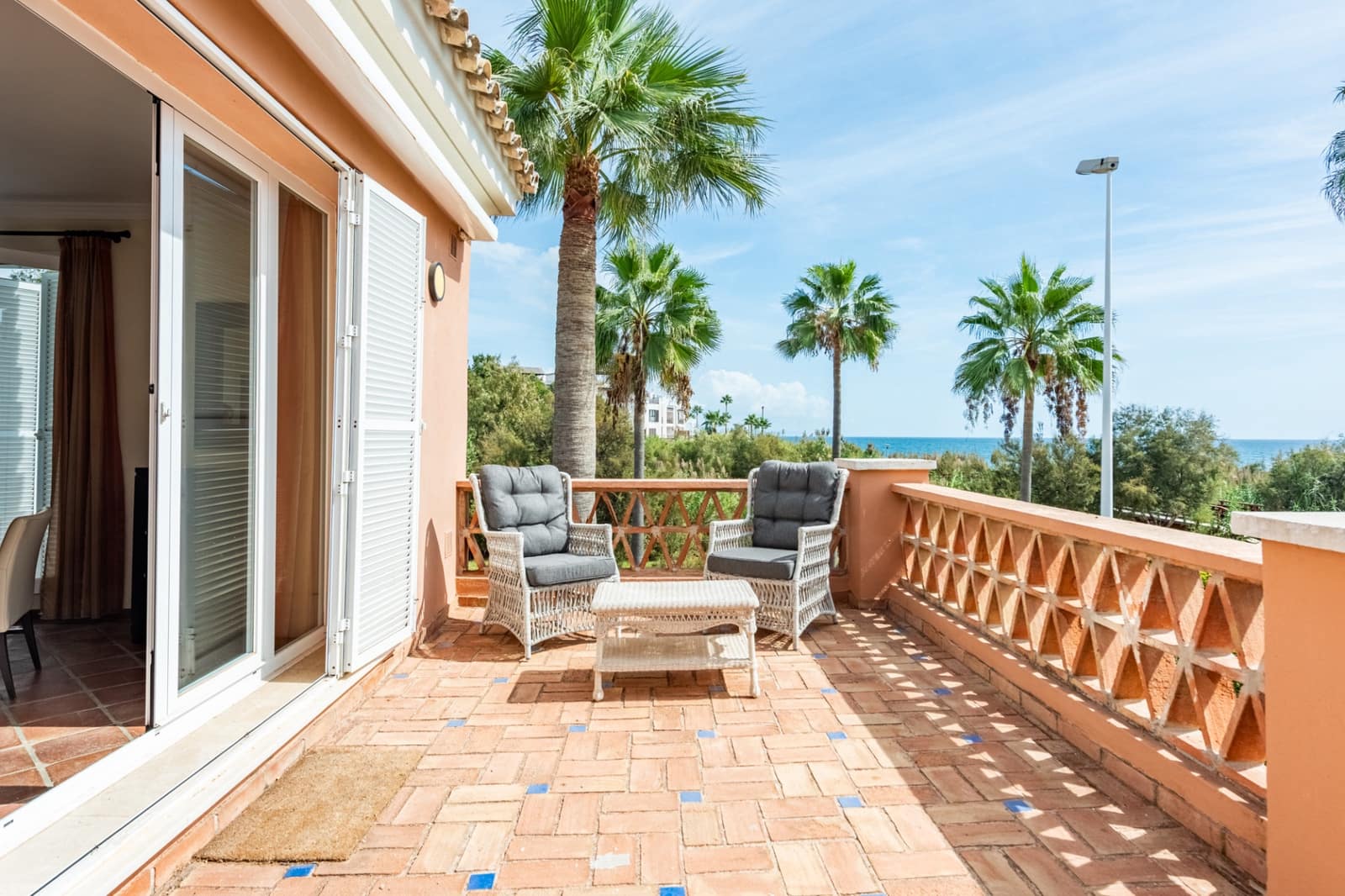 5 sovrum Semi-fristående Villa till salu i Casares med pool garage - 1 975 000 € (Ref: 9281186)