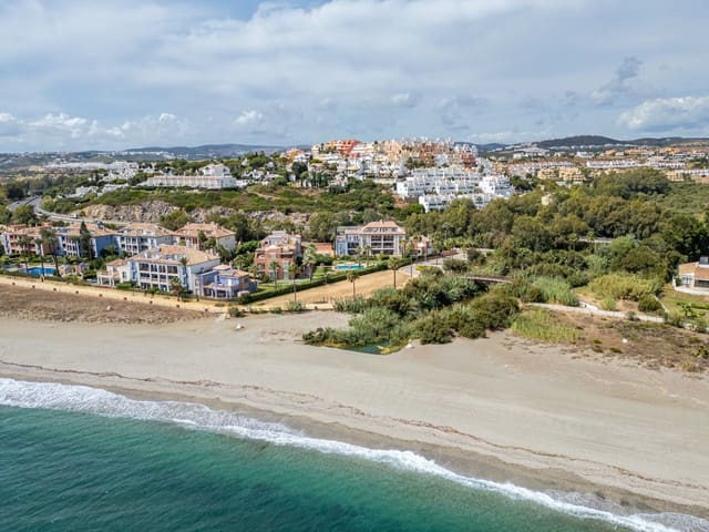5 soverom Villa til salgs i Bahia de Casares, Casares med svømmebasseng garasje - € 1 595 000 (Ref: 9281186)