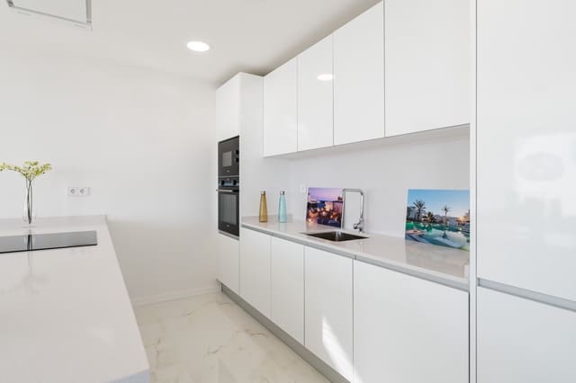 3 chambre Appartement à vendre à Guadalobón, Estepona avec piscine garage - 725 000 € (Ref: 9291256)