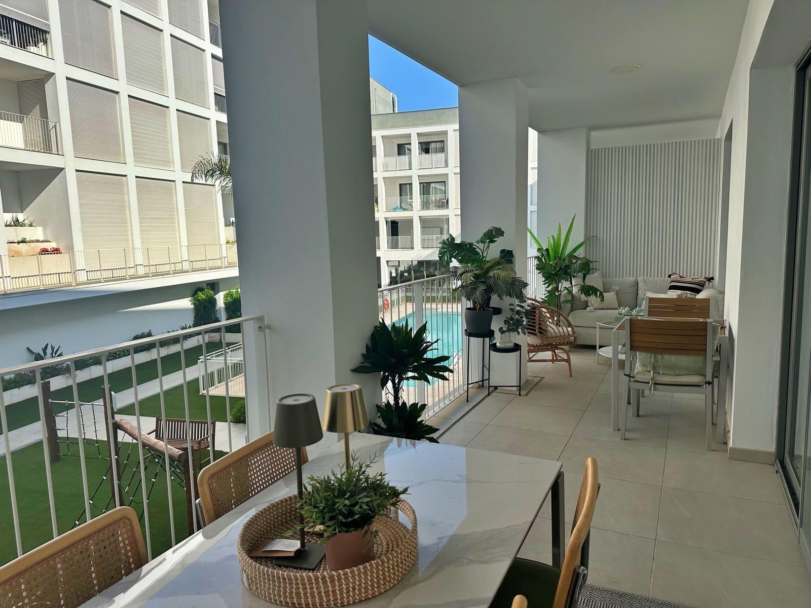 3 sovrum Lägenhet till salu i San Pedro de Alcantara med pool garage - 475 000 € (Ref: 9321684)