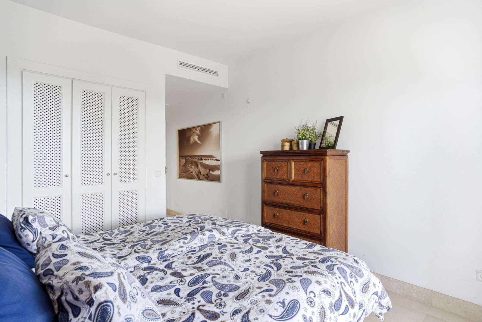 2 makuuhuone Huoneisto myytävänä paikassa Marbella mukana uima-altaan 
autotalli - 675 000 € (Ref: 9355526)