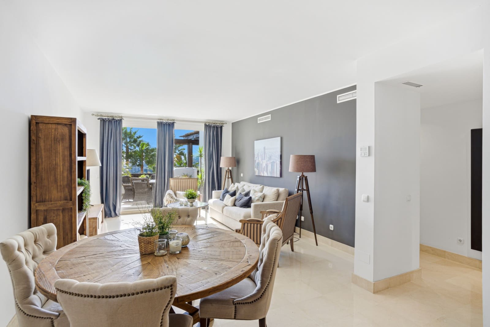 2 makuuhuone Huoneisto myytävänä paikassa Marbella mukana uima-altaan 
autotalli - 675 000 € (Ref: 9355526)