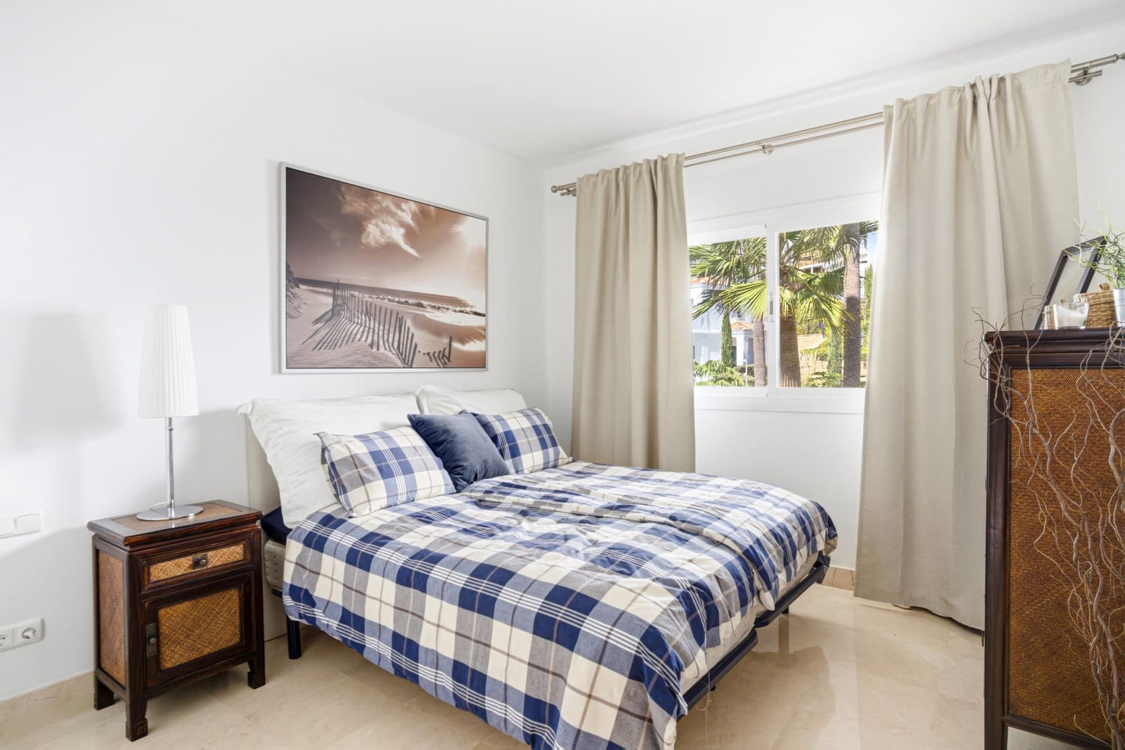 2 makuuhuone Huoneisto myytävänä paikassa Marbella mukana uima-altaan 
autotalli - 675 000 € (Ref: 9355526)