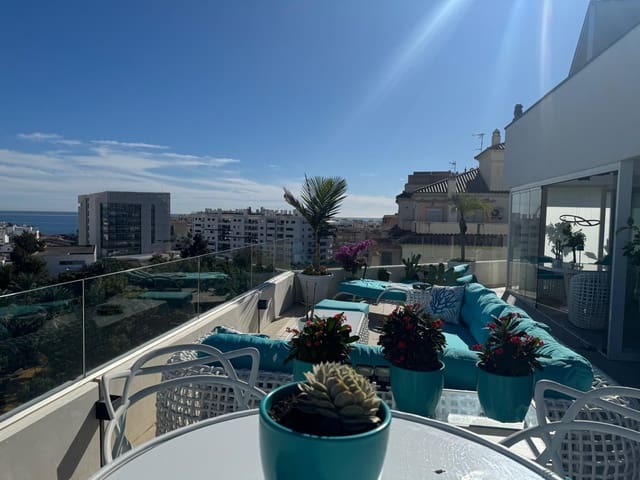 2 soveværelse Penthouse til salg i Estepona med swimmingpool garage - € 1.499.000 (Ref: 9382522)