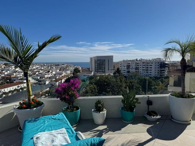 2 soveværelse Penthouse til salg i Estepona med swimmingpool garage - € 1.499.000 (Ref: 9382522)