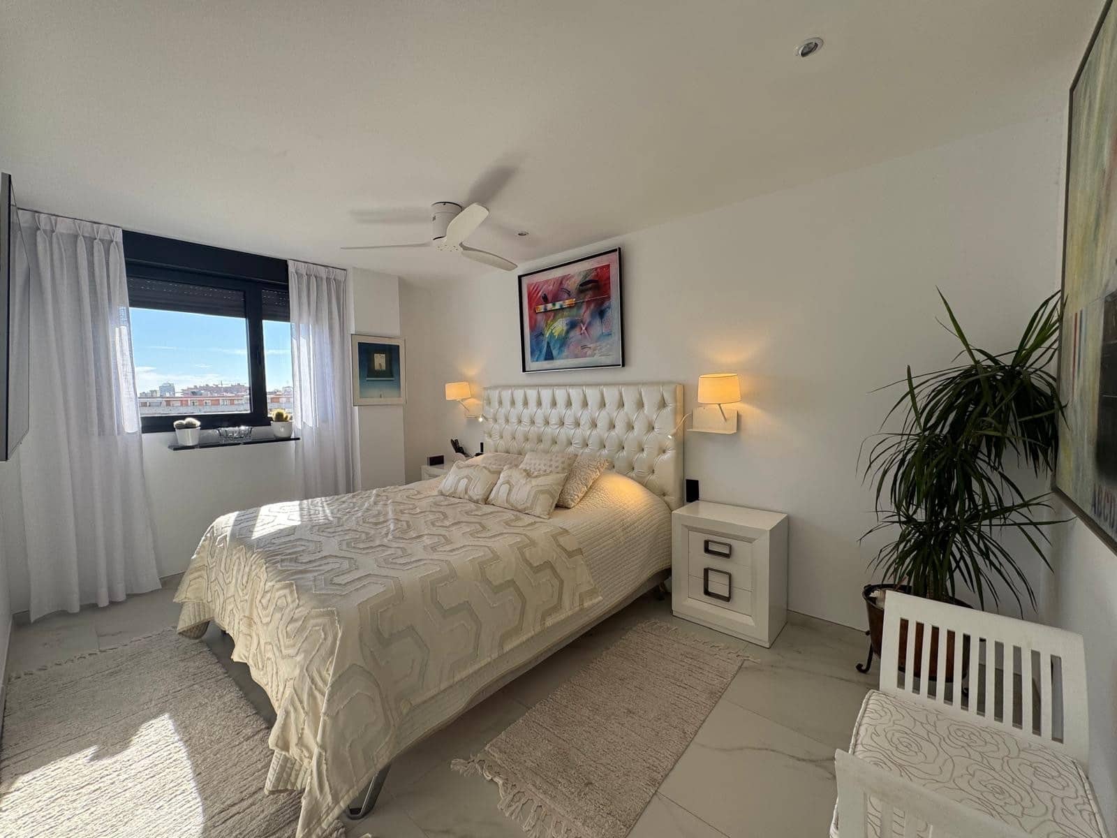 2 sovrum Takvåning till salu i Estepona med pool garage - 1 499 000 € (Ref: 9382522)
