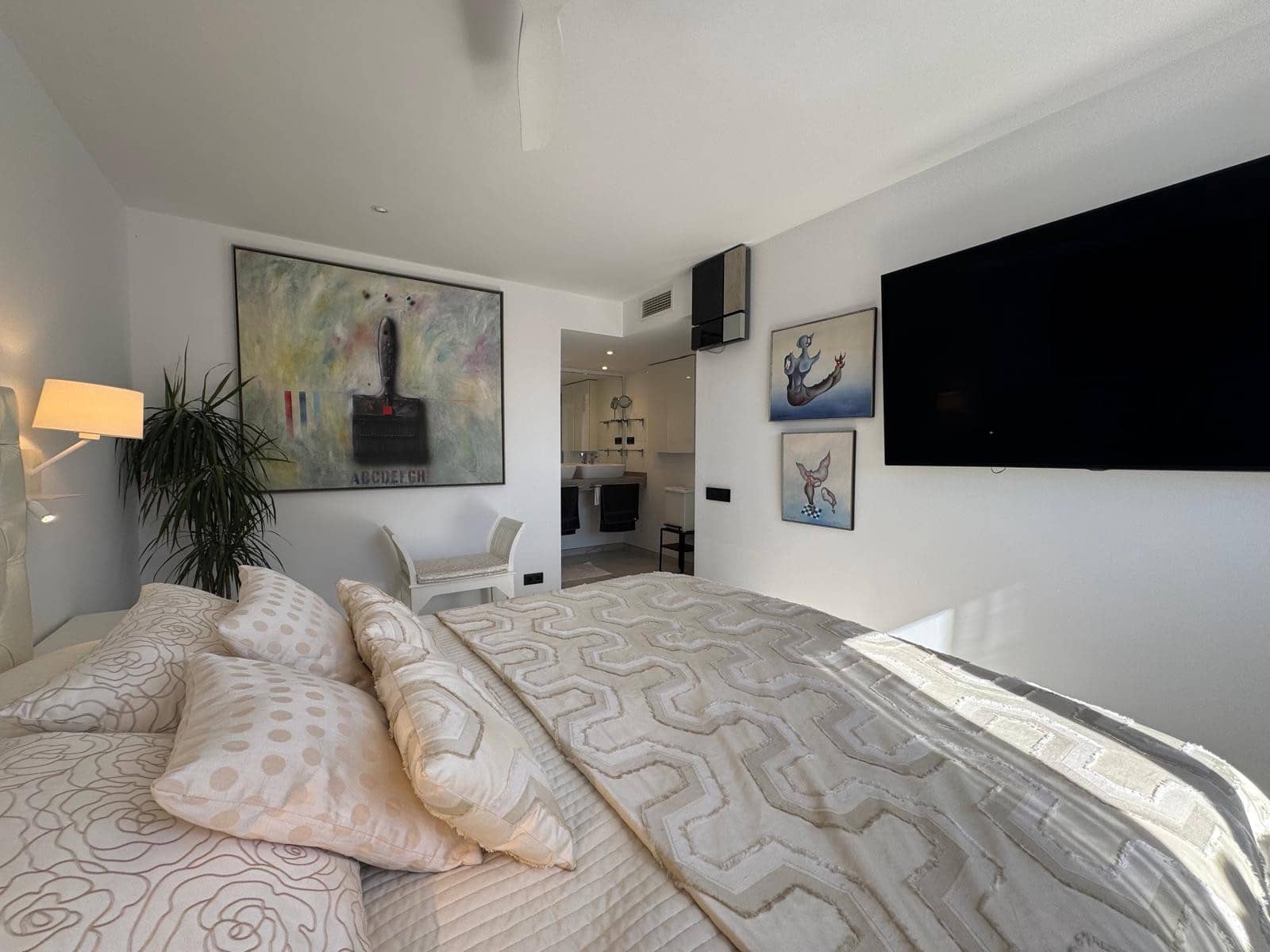 2 sovrum Takvåning till salu i Estepona med pool garage - 1 499 000 € (Ref: 9382522)