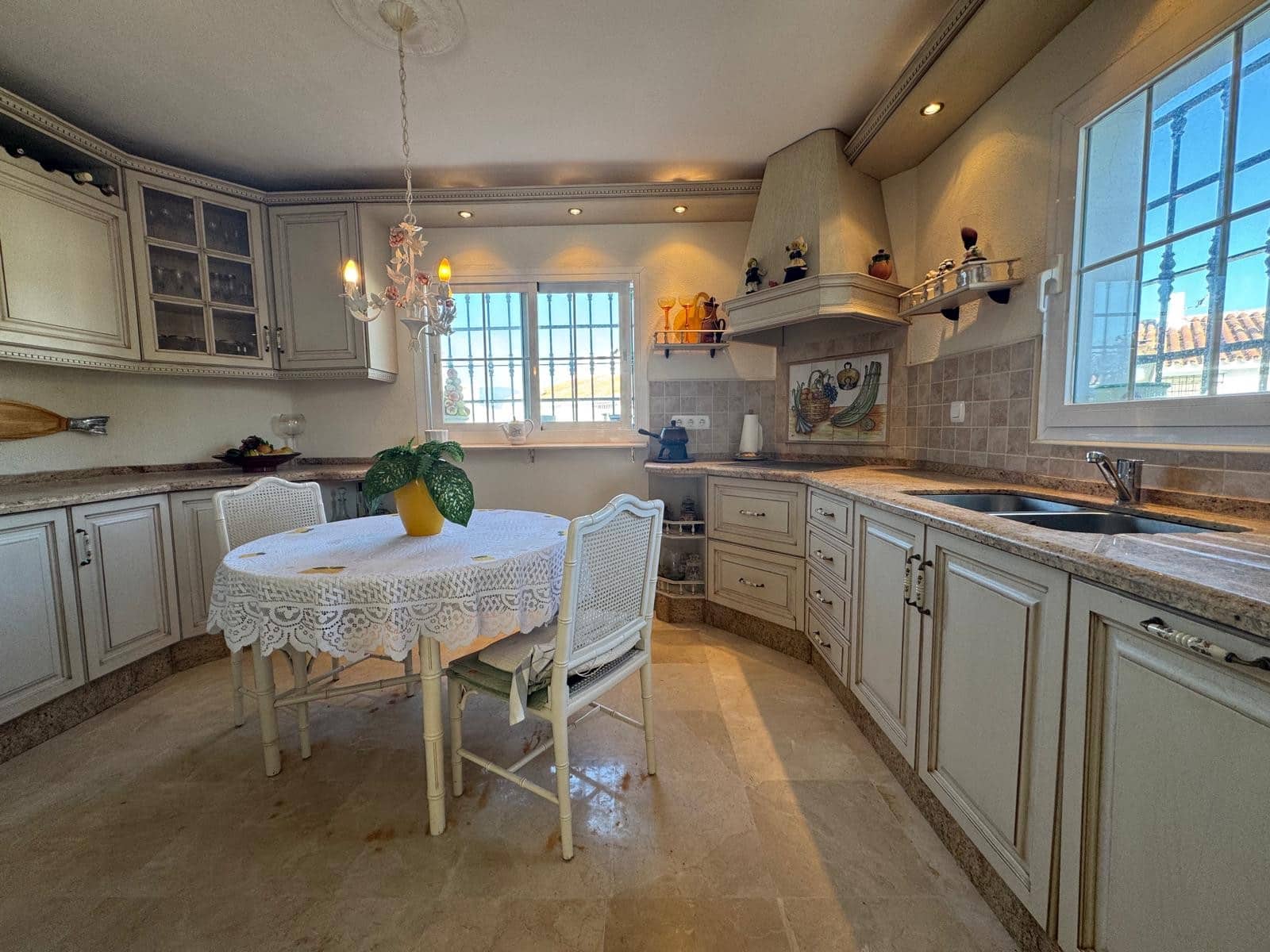 2 soverom Hus til salgs i Atalaya-Isdabe med svømmebasseng - € 287 000 (Ref: 9385196)