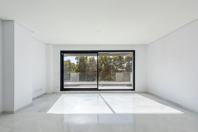 3 sypialnia Apartament na sprzedaż w Torrecilla - La Cañada, Marbella z basenem garażem - 675 000 € (Ref: 9400707)