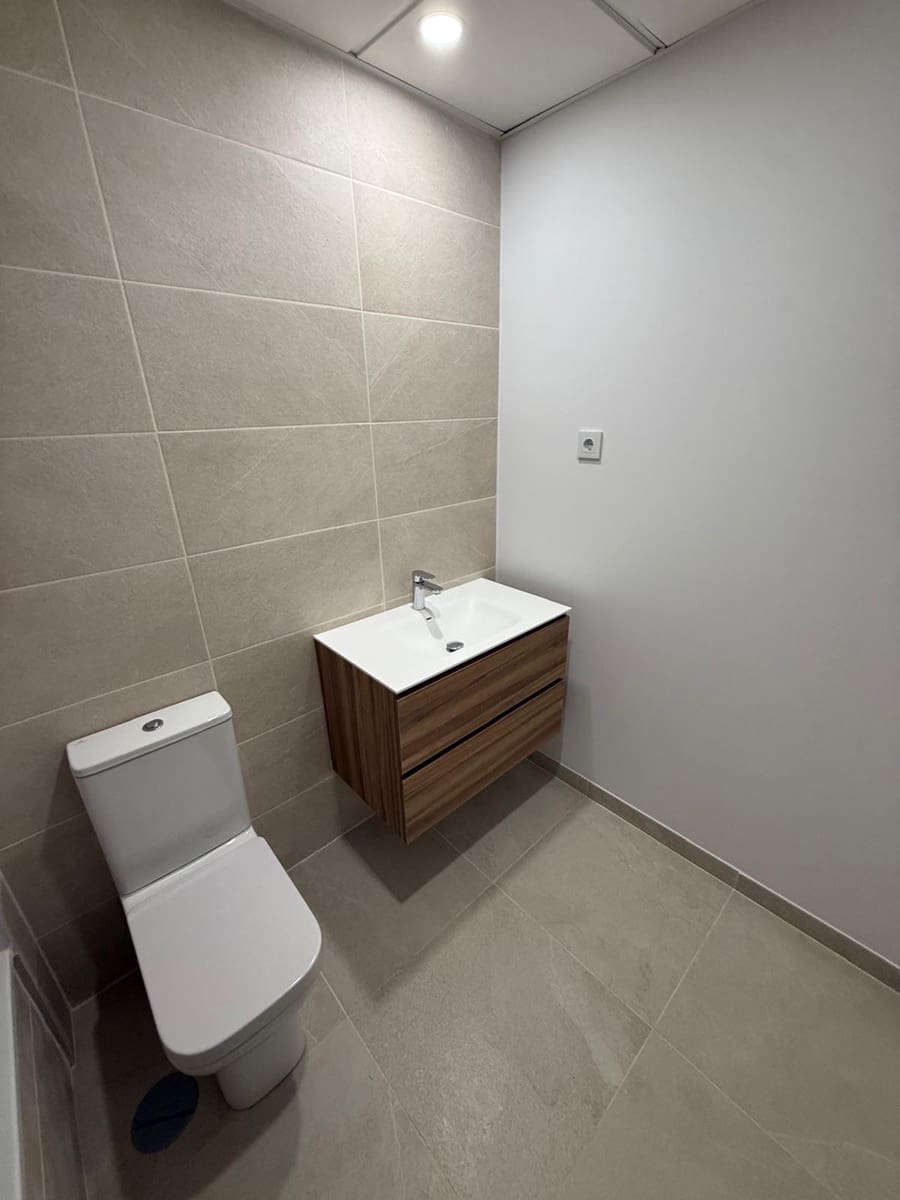 2 soverom Leilighet til salgs i Estepona med svømmebasseng garasje - € 550 000 (Ref: 9450110)