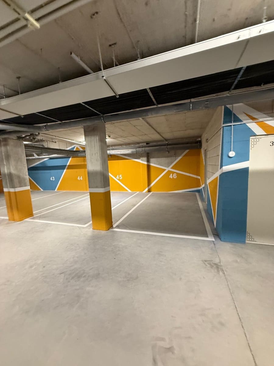 2 soverom Leilighet til salgs i Estepona med svømmebasseng garasje - € 550 000 (Ref: 9450110)