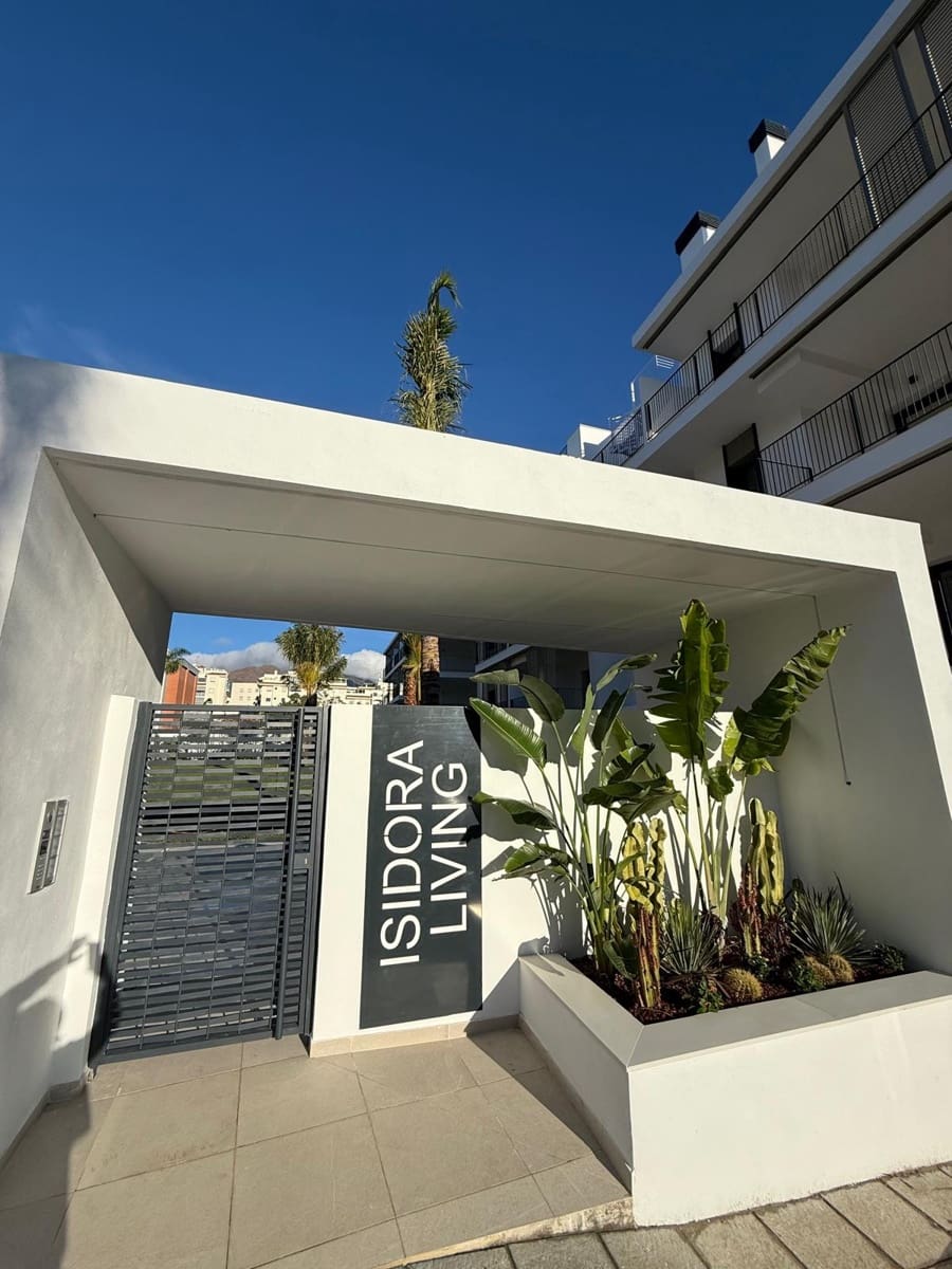 2 soverom Leilighet til salgs i Estepona med svømmebasseng garasje - € 550 000 (Ref: 9450110)