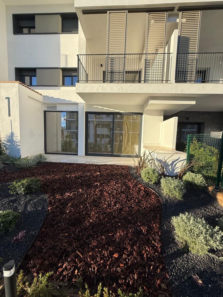 2 soverom Leilighet til salgs i Estepona med svømmebasseng garasje - € 550 000 (Ref: 9450110)