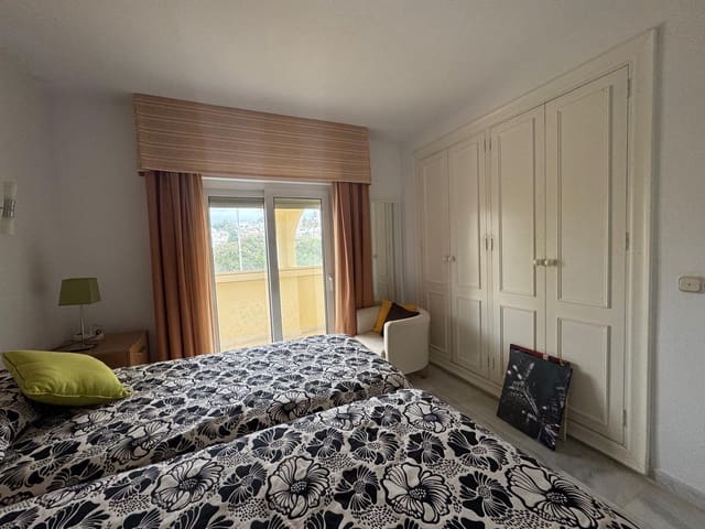 2 soverom Leilighet til salgs i La Cala de Mijas, Mijas med svømmebasseng garasje - € 599 000 (Ref: 9451779)