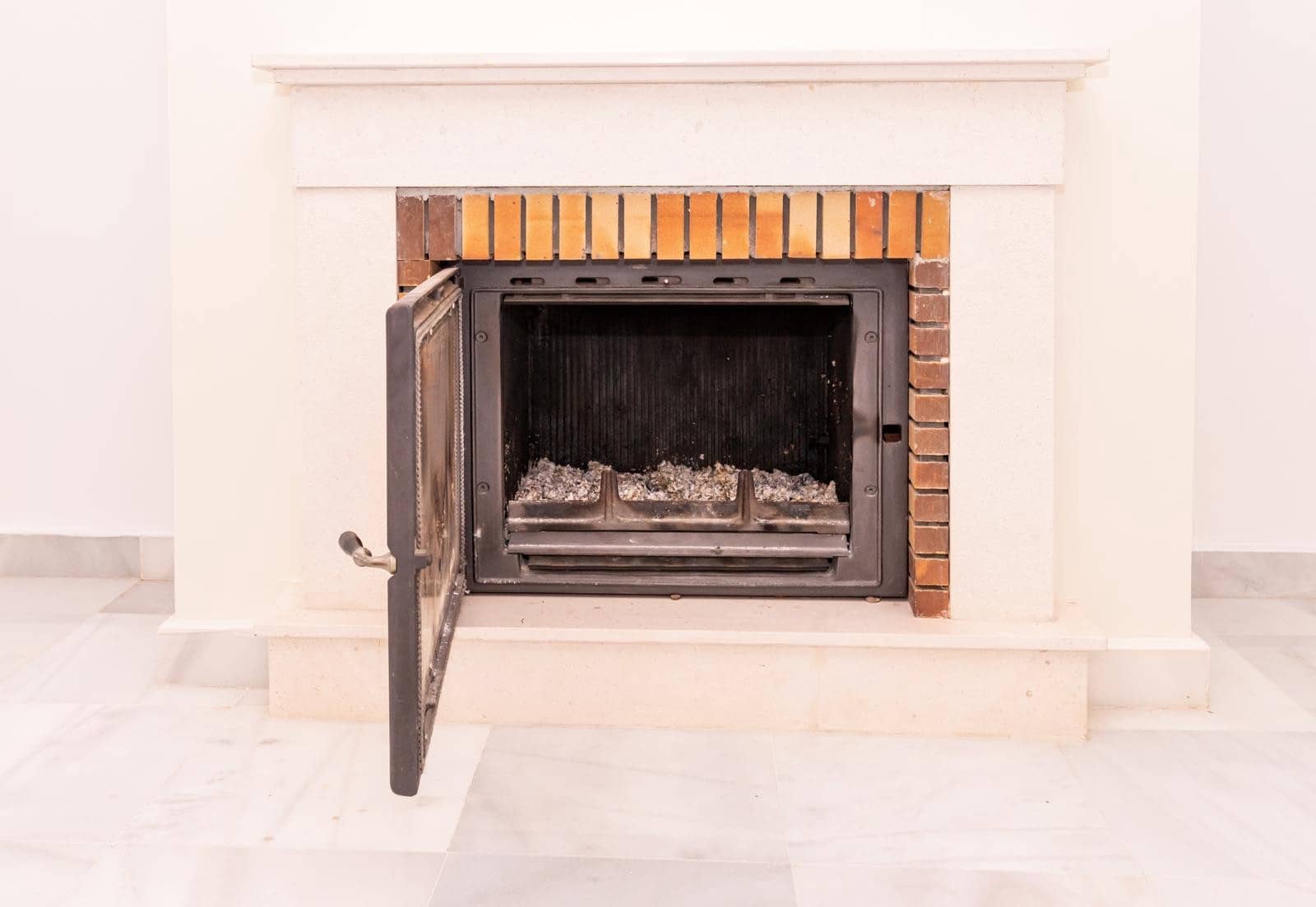 4 sovrum Lägenhet till salu i Estepona med pool garage - 850 000 € (Ref: 9465326)