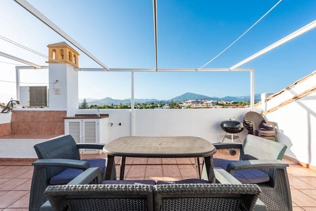 4 soverom Penthouse til salgs i San Pedro de Alcántara Pueblo, Marbella med svømmebasseng garasje - € 549 000 (Ref: 9496995)