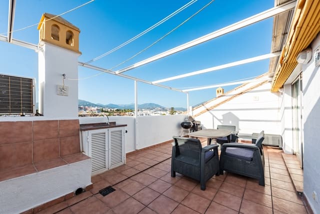 4 soverom Penthouse til salgs i San Pedro de Alcántara Pueblo, Marbella med svømmebasseng garasje - € 549 000 (Ref: 9496995)