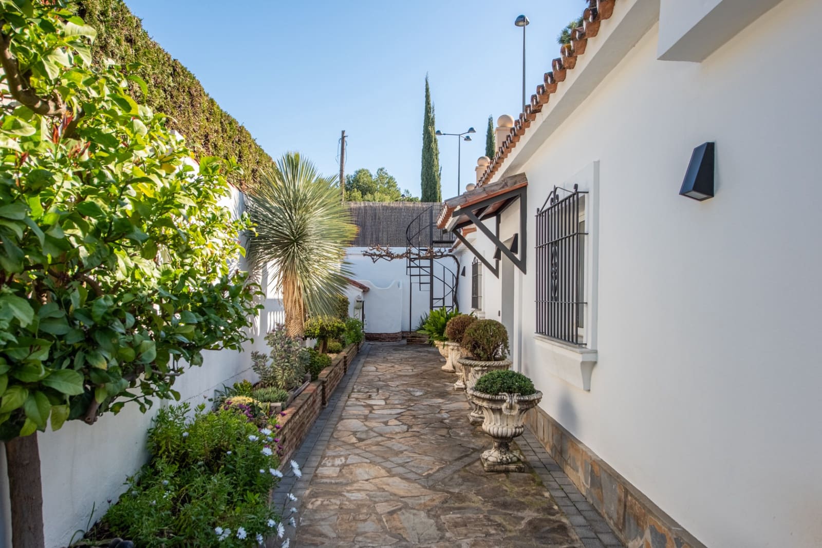 3 chambre Villa/Maison à vendre à Marbella avec piscine garage - 2 800 000 € (Ref: 9582444)